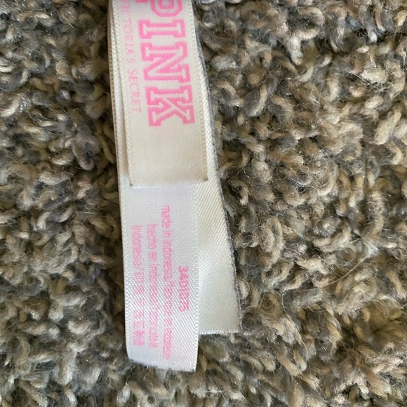 Pink bra - Picture 2 of 2